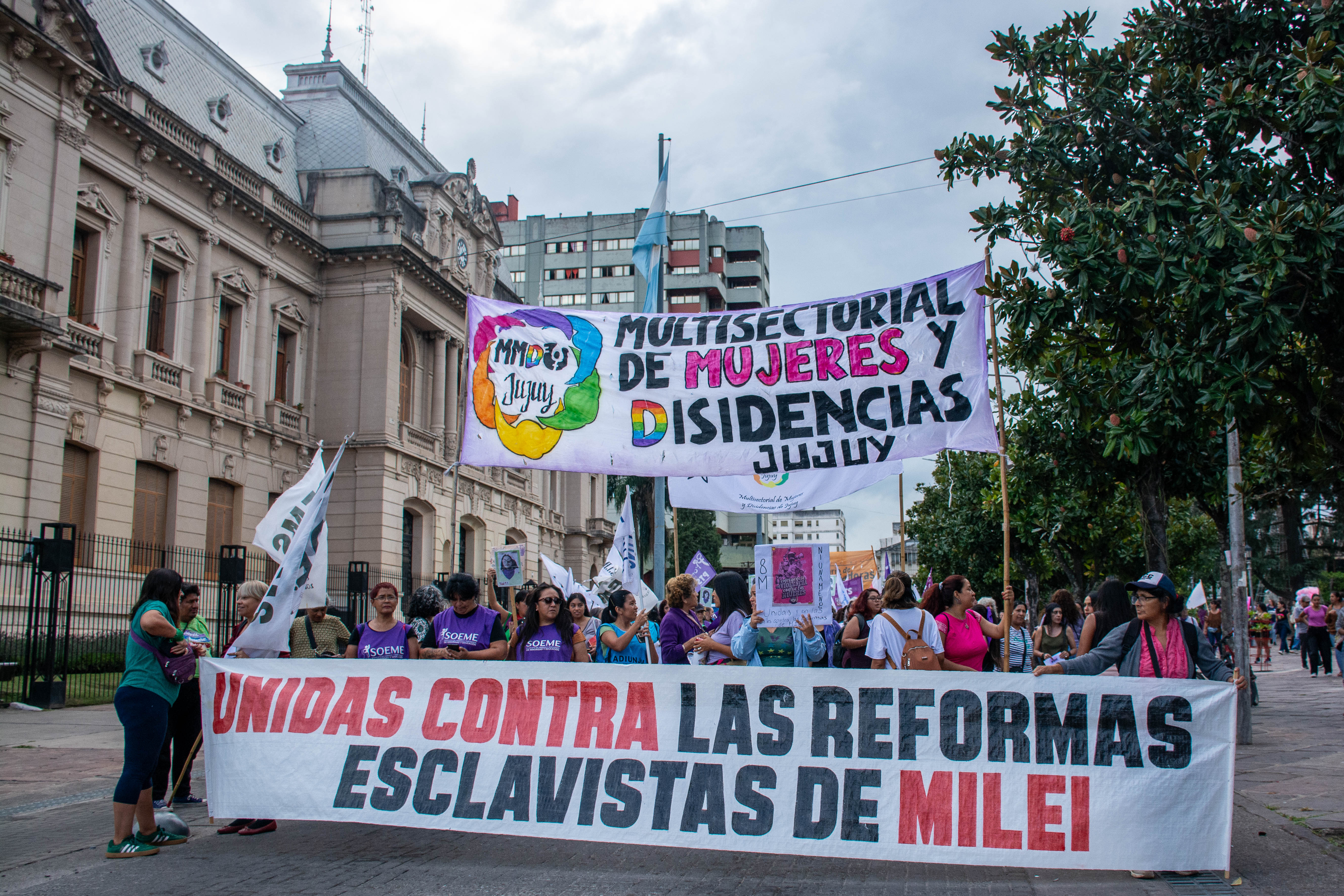 Un 8 de marzo distinto, en un contexto que se repite