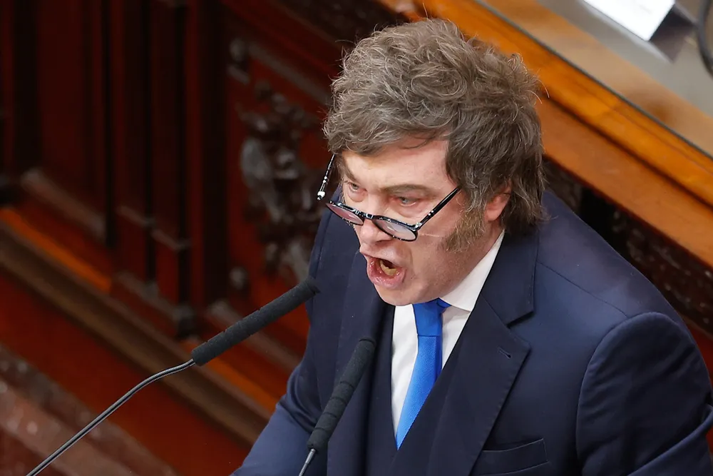 Milei en el Congreso: combate político, épica moral y el desafío de la realidad económica